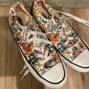 Rainbow cartoon converse